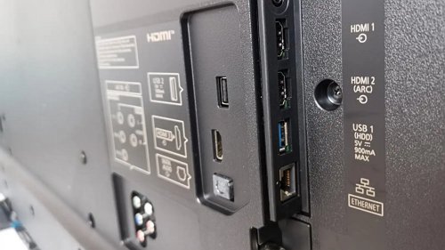 connect HDMI cable to TV