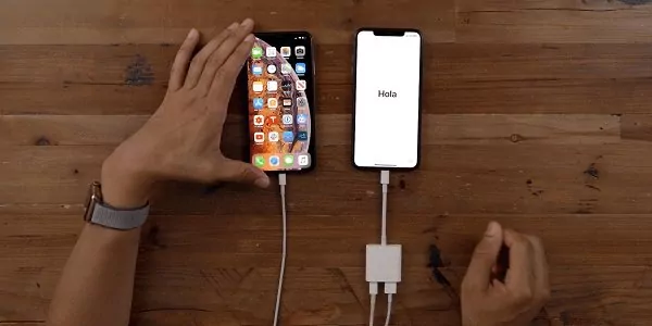 iphone-to-iphone-with-cable