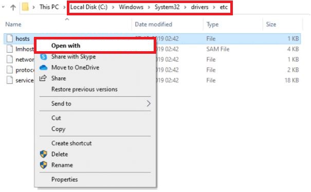 abre el archivo hosts en un PC con Windows