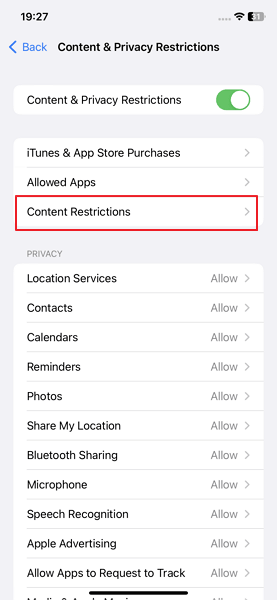 appuyez sur Restrictions de Contenu