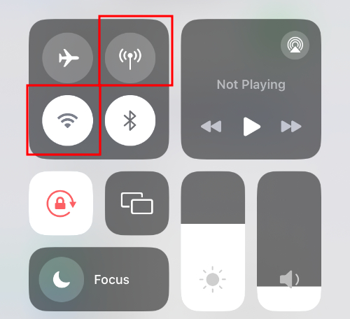 iPhone turn off network connection